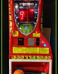 Combo Boxer arcade punching machine