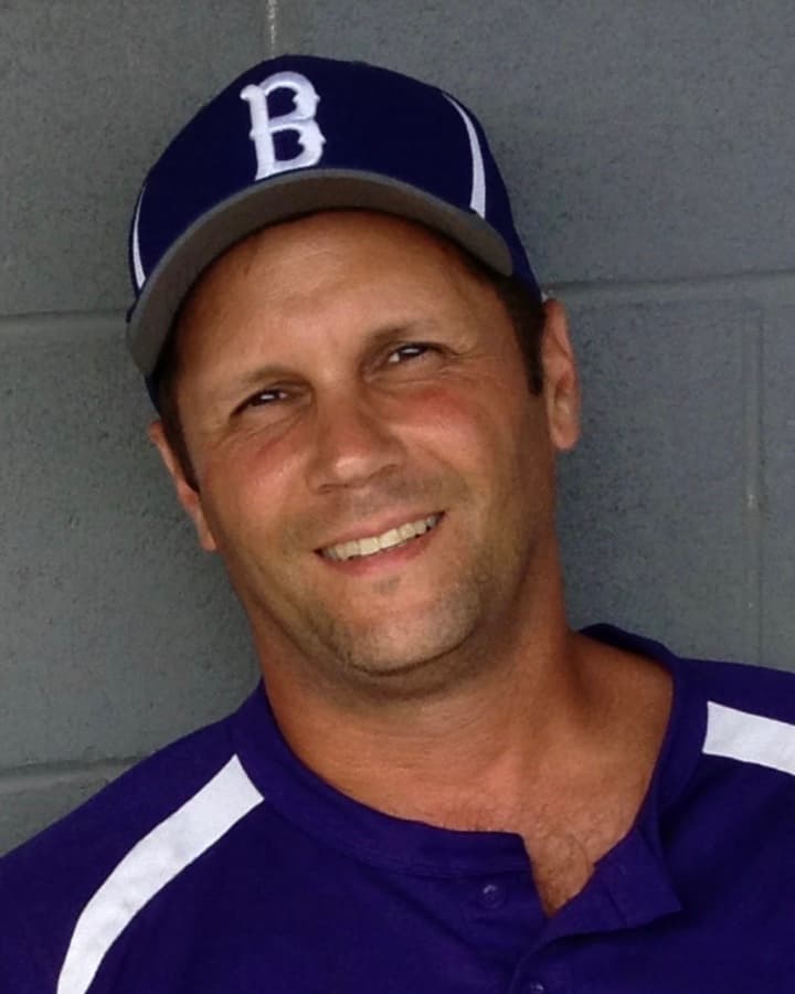 Coach Todd Bell